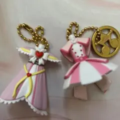 プリキュア　おジャ魔女どれみ　キーホルダー2個セット