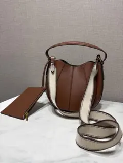【ZARA】「ステッチ入りバケットバッグ」定価¥5,990