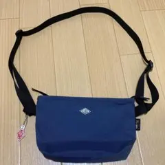超美品 DANTON ダントン ショルダーバッグ ネイビー サコッシュ モンスリのサムネイル