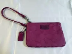 【COACH】リストレットポーチ ピンク ハイブランド 正規品【コーチ】