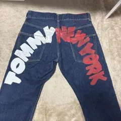 TOMMY HILFIGERトミーヒルフィガー ペイントデニム 赤白