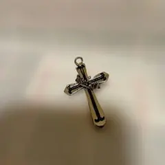 十字架ネックレス ネックレス