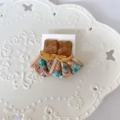 [85]ピンク インド刺繍リボン カボショハンドメイド ピアス イヤリング