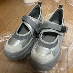 JEANASIS 厚底スニーカー グレーのサムネイル