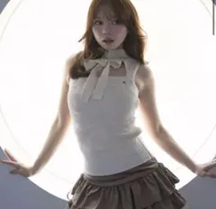 andmary Violet ribbon tops white - メルカリ