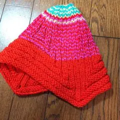 ハンドメイド　ニット帽　赤　ニットキャップ