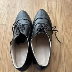 オックスフォードスタイル ブラックシューズ 中ヒール