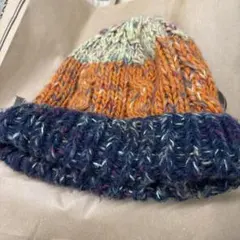 ビーニー、ニット帽