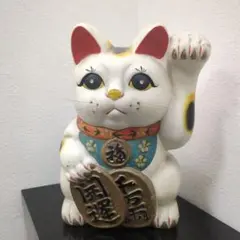 083 希少 瀬戸焼 ホワイト招き猫 高29cm 金運　商売繁盛　北欧　和室 083 希少 瀬戸焼 ホワイト招き猫 高29cm 金運 商売繁盛 北欧 和室