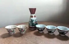 九谷焼 酒器セット 敷き皿付きお猪口 5客 お銚子2個 小鉢 1個 共箱付き Amazon.co.jp: 九谷焼九谷 庄三/九谷 祥弘 酒器セット 金彩《お