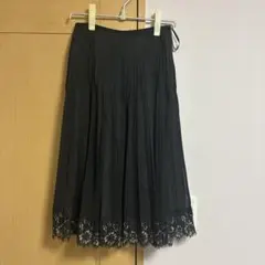 ローラアシュレイ　薄手プリーツスカート