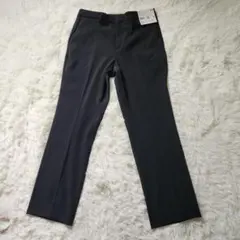 【新品】UNIQLO スマートスリムストレートパンツ+ ブラック　股下67cm