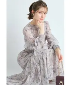 アプワイザーリッシェ　ニュアンスフラワープリントワンピース