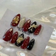 【現品/即発送】成人式ネイル　振袖　和柄　前撮り　赤黒金　ネイルチップ　和装のサムネイル
