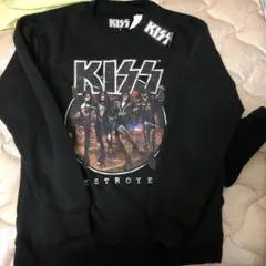 【新品／タグ付き】KISS⭐︎新品⭐︎トレーナー⭐︎裏起毛⭐︎Mサイズ⭐︎しまむら