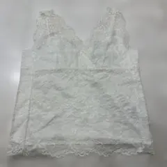 アース　ホワイト レース タンクトップ