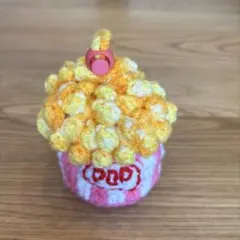 ポップコーンモチーフ ポーチのサムネイル