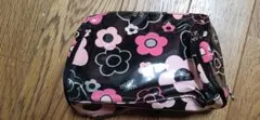 MARY QUANT ポーチ デイジー柄 エナメル調