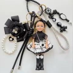 Barbie チャーム　ドールチャーム　バービーキーホルダー　チェルシー人形