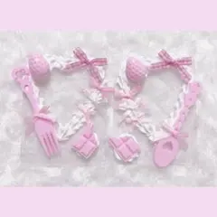 ♥ホイップデコ トレカケースデコ 硬質ケース 量産型 白 ピンク チョコ♥