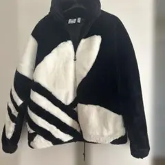 アディダスオリジナルズ　adidas ビッグロゴファートラックジャケット　XL