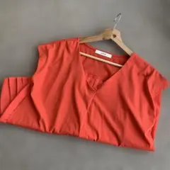 asknowas オレンジ　朱色　レディースシャツ