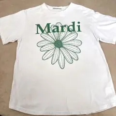 【最終値下げ】Mardi Mercredi 花柄プリントTシャツのサムネイル