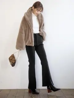 新品未使用タグ付きGRLグレイル センター切り替えスリットフレアパンツ Sサイズ