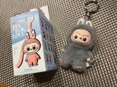 POP MART ミニラブブ グレーキーホルダー イニシャルラブブ W