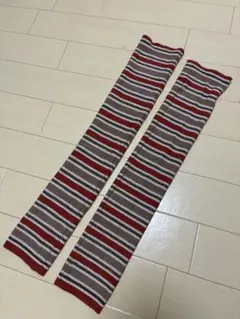 レッグウォーマー 赤とグレー ストライプ