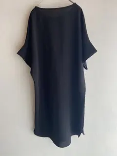 ブラックオーバーサイズチュニック 半袖