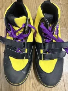 Item thumbnail for item 24e2945e-ade2-4cb6-b0de-38cb4e4f1d2b