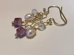 ◇アーカー 2012クリスマス限定 フォーリングスターピアス AHKAH