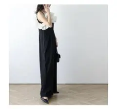 フリルデザイン ブラックオールインワン Mサイズ