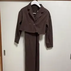 ショート丈ジャケット スカート セットアップ ブラウン