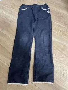 ミキハウス　ウサギ刺繍付きダークグレーのパンツ