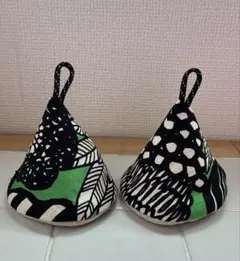 三角鍋つかみ 2個セット 北欧柄 リネンコットン ハンドメイドのサムネイル