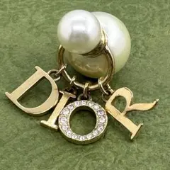 DIOR パール トライバル 片耳ピアス ラインストーン付き 070883