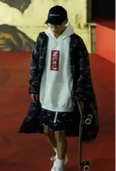 BLACK EYE PATCH ホワイトパーカー Lサイズ