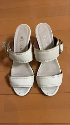 DIANAサンダル　22cm