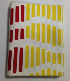 生地 黄色・赤色・青色なみなみ 約155×100