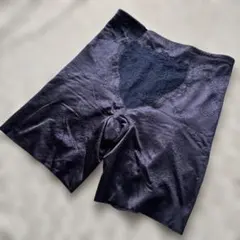 CF110 北原商事　綺麗な総花柄＆レース　ロングガードル　76 ネイビー系