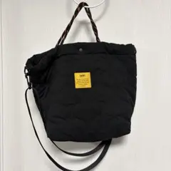【KiU】キルティングトートバッグ　2wayのサムネイル