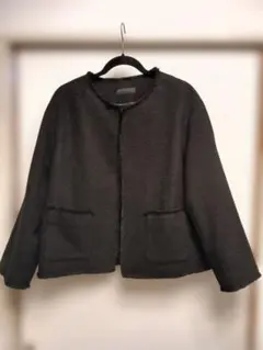 ユニクロ　ノーカラーツイードジャケット　XL