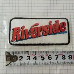 Riverside 刺繍パッチ 約9cm x 4cm