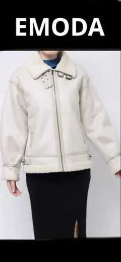 新品、未使用EMODAフェイクムートンフライトジャケット☆