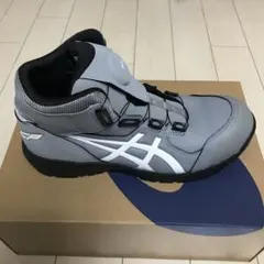 asics 安全靴　間違えて削除してしまいました。