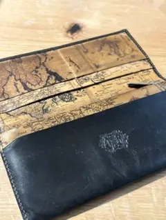 極美品 ALVIERO MARTINI 1a Classe 長財布 札入れ地図柄 - メルカリ