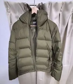 UNIQLO シームレスダウンパーカー S オリーブ