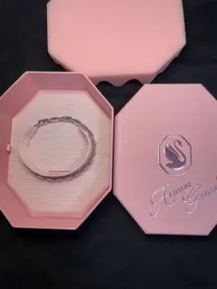 新品未使用♡Ariana Grande x Swarovskiブレスレット